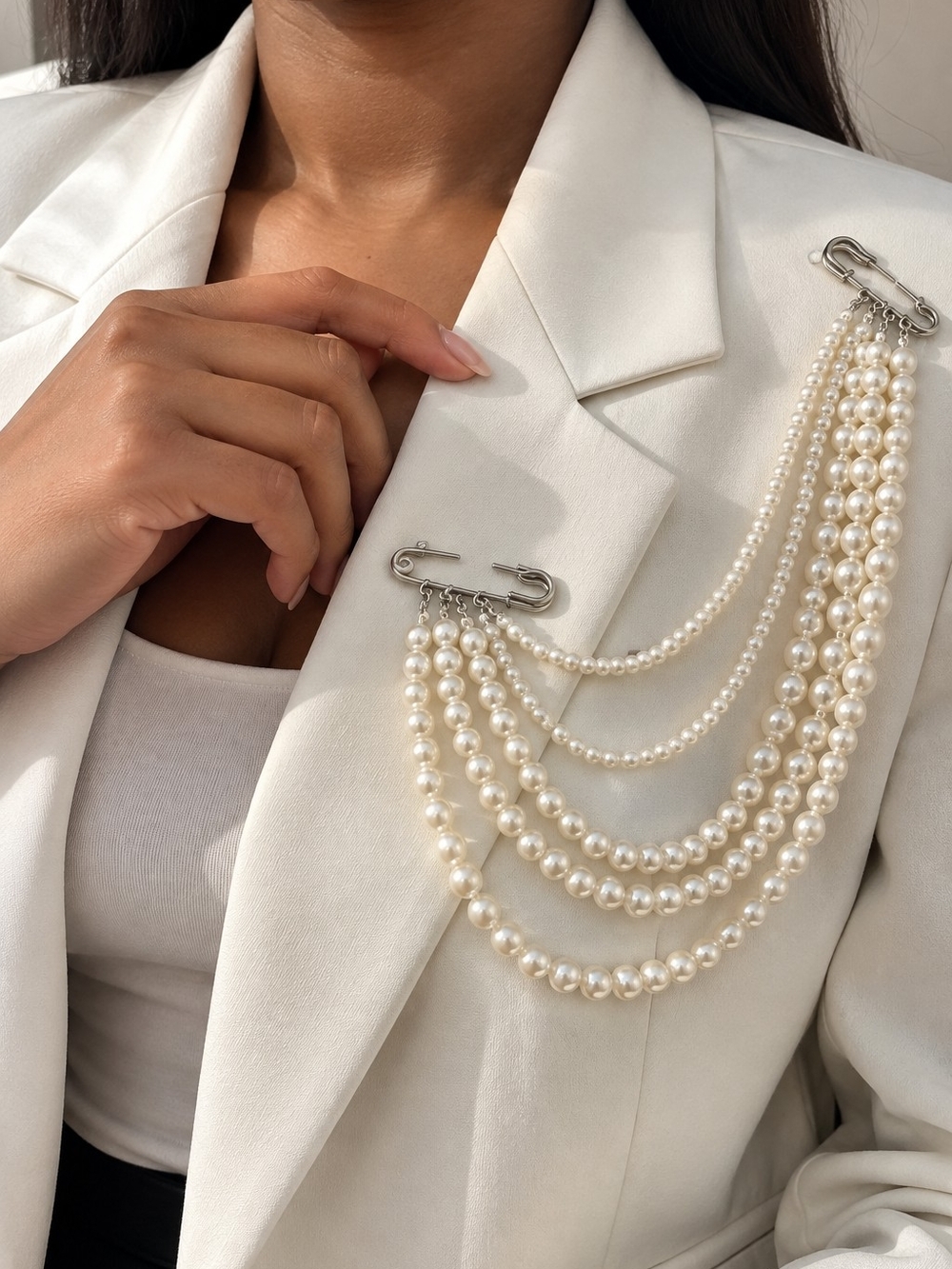 Multi-Strand Pearl Chain Brooch - Ivory Pearls